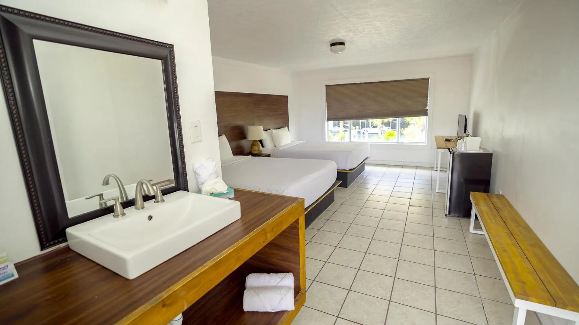 Banana Peel Lodge Panama City Beach USA