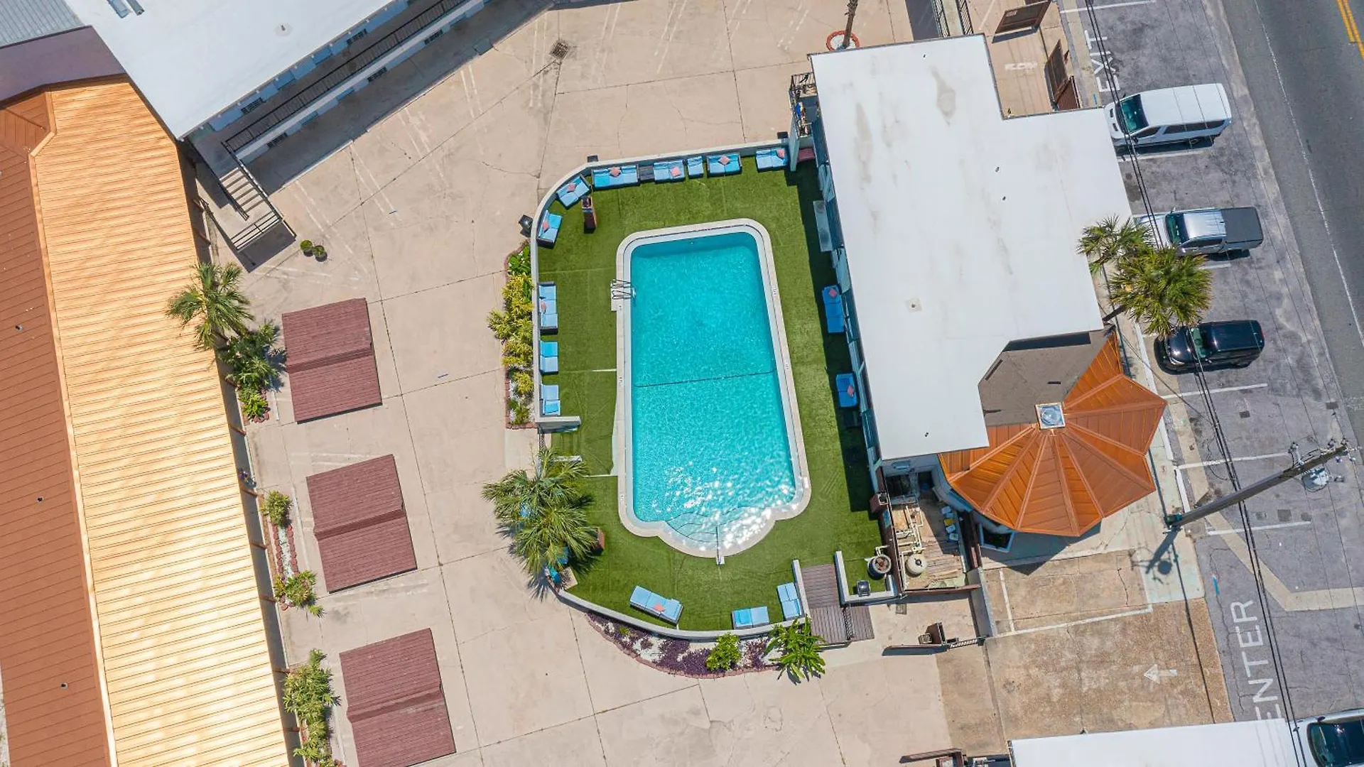 Hotel Banana Peel Lodge Panama City Beach
